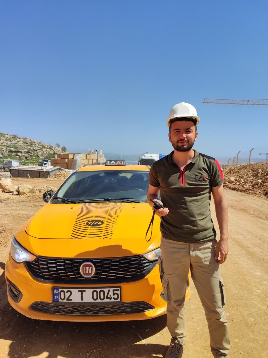 “Adıyaman Abisi” Olarak Anılıyor: Taksici Müslüm Yusuf Tan’dan Sınırları Aşan Merhamet