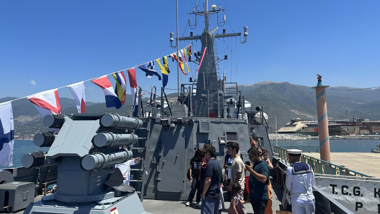 23 Nisan'da 23 savaş gemisi ziyarete açılacak — Son Dakika — Adıyaman yerel haber görseli