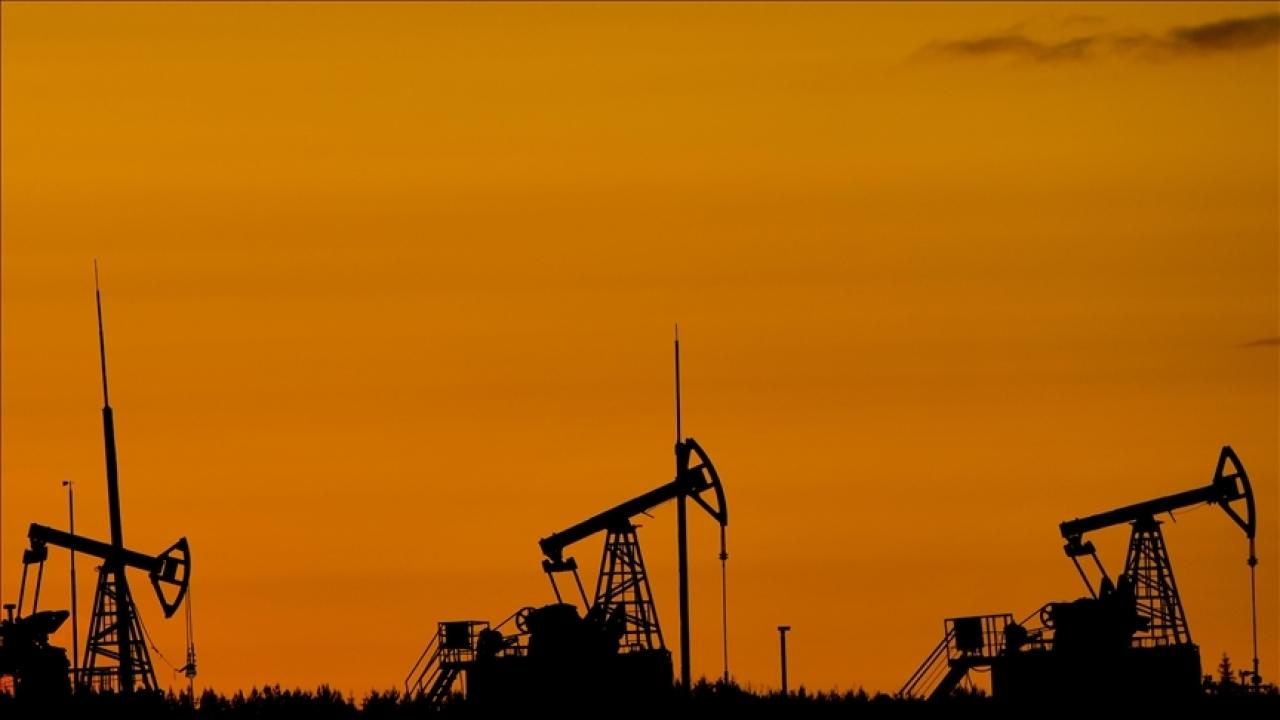 ABD, İran ordusunun petrol satışlarına yönelik yeni yaptırımlar açıkladı — Son Dakika haber görseli