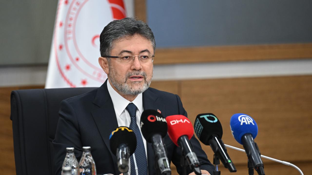 Bakan Yumaklı: TARSİM ekiplerimiz hasar tespit çalışmalarını sürdürüyor — Son Dakika — Adıyaman yerel haber görseli