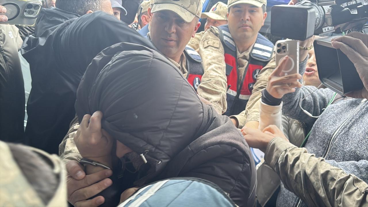 Eski Tunceli Devlet Hastanesi Başhekimi Çağdaş Özdemir adliyeye sevk edildi — Son Dakika — Adıyaman yerel haber görseli