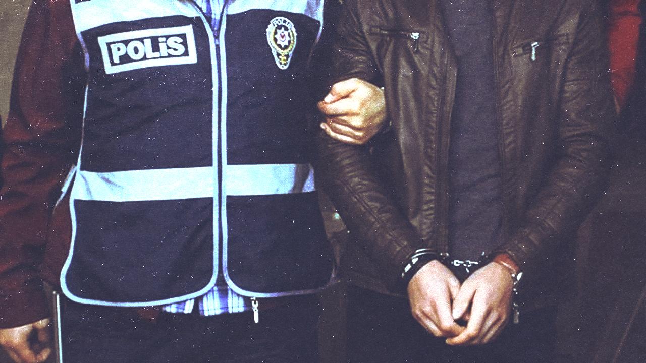 FETÖ'nün hücre evlerine baskın: 9 gözaltı — Son Dakika — Adıyaman yerel haber görseli