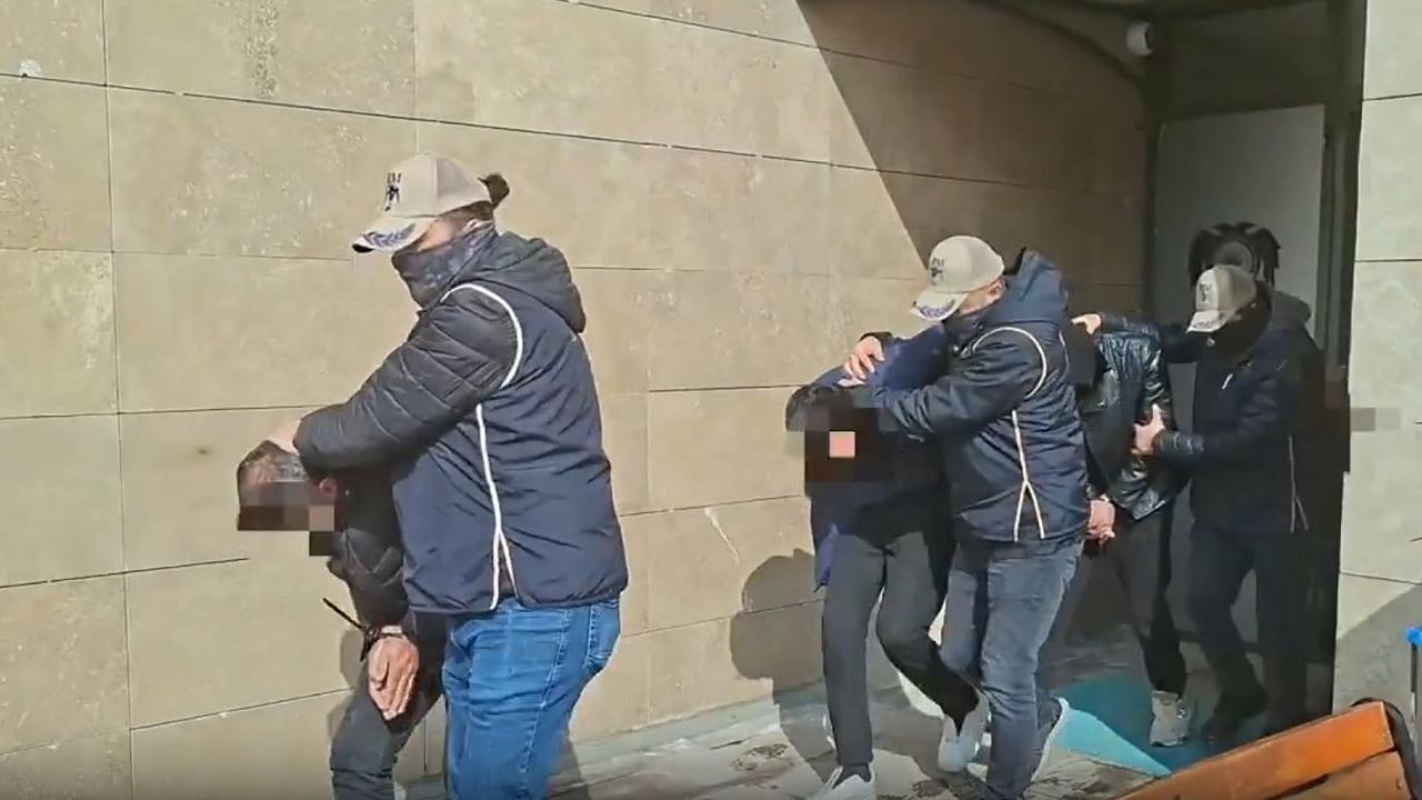 İki ilde eş zamanlı DEAŞ operasyonunda 5 tutuklama — Son Dakika haber görseli