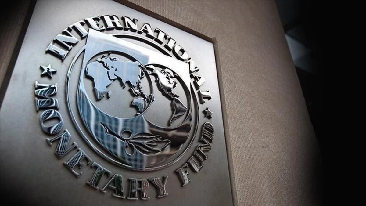 IMF, çatışmaların dünya ekonomisini etkileyen büyük kayıpları rapor ediyor — Ekonomi haber görseli