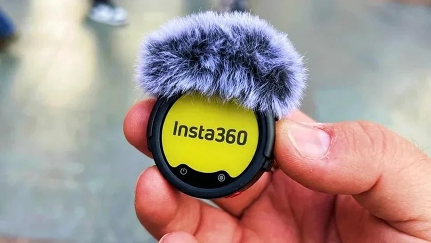 Insta360 sektörün ilk e-mürekkep ekranlı mikrofonunu sunar