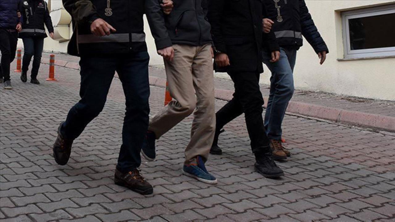 İstanbul'daki terör saldırısında gözaltına alınan 3 şüpheli tutuklandı — Son Dakika — Adıyaman yerel haber görseli