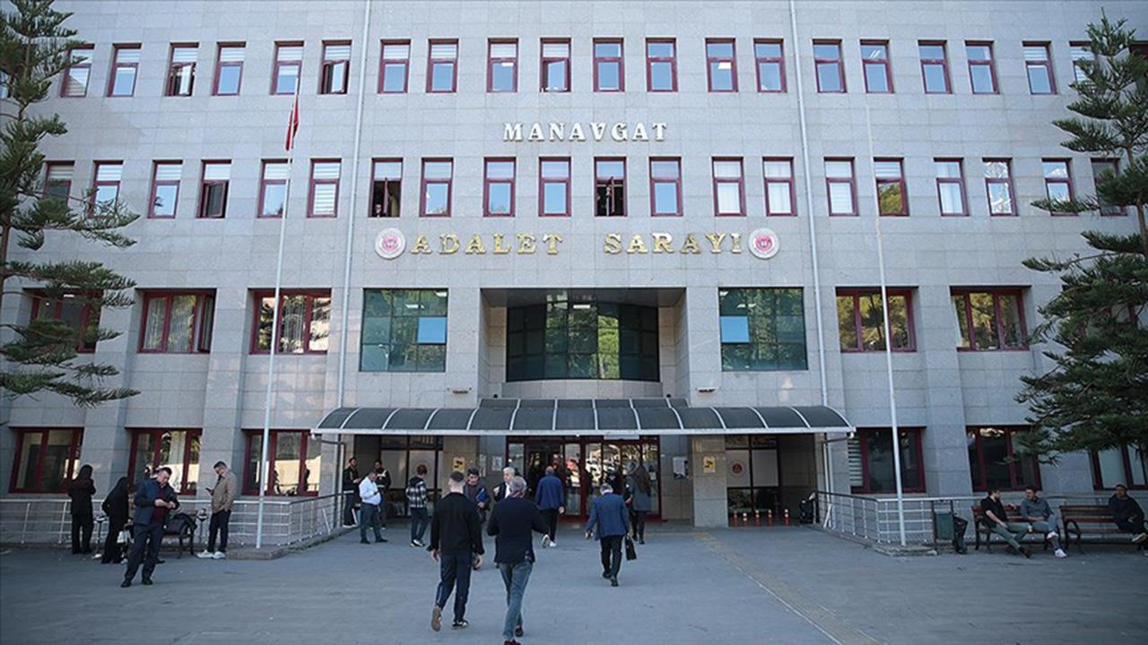 Manavgat Belediyesine yönelik soruşturmada 5 şüpheli tutuklandı