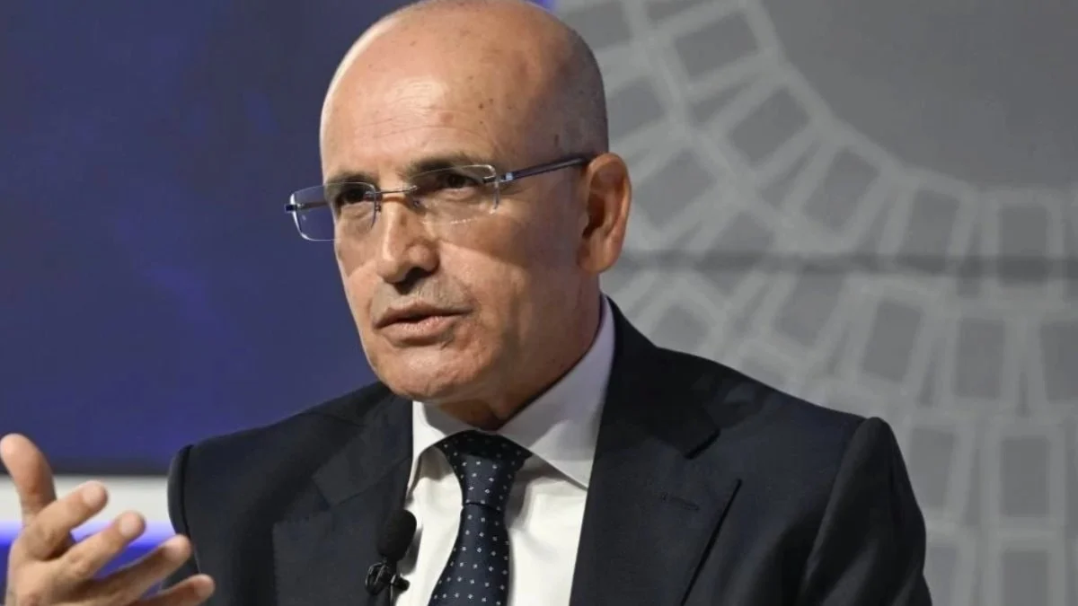 Mehmet Şimşek: Gelir vergisi beyannamesi sayısı 5,5 milyona ulaşarak rekor kırdı — Ekonomi haber görseli