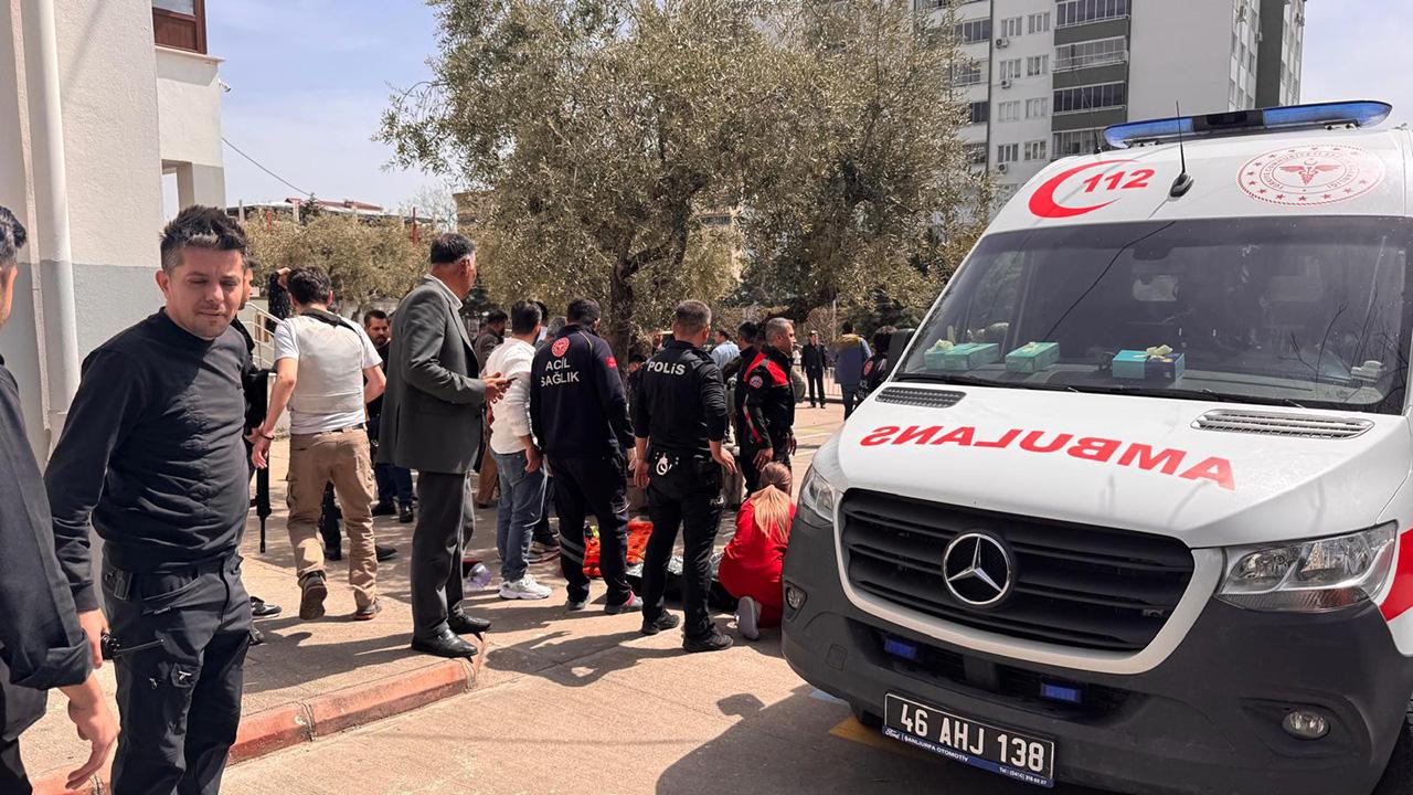 Okul saldırısı sonrası psikososyal destek ekipleri sahada — Son Dakika haber görseli