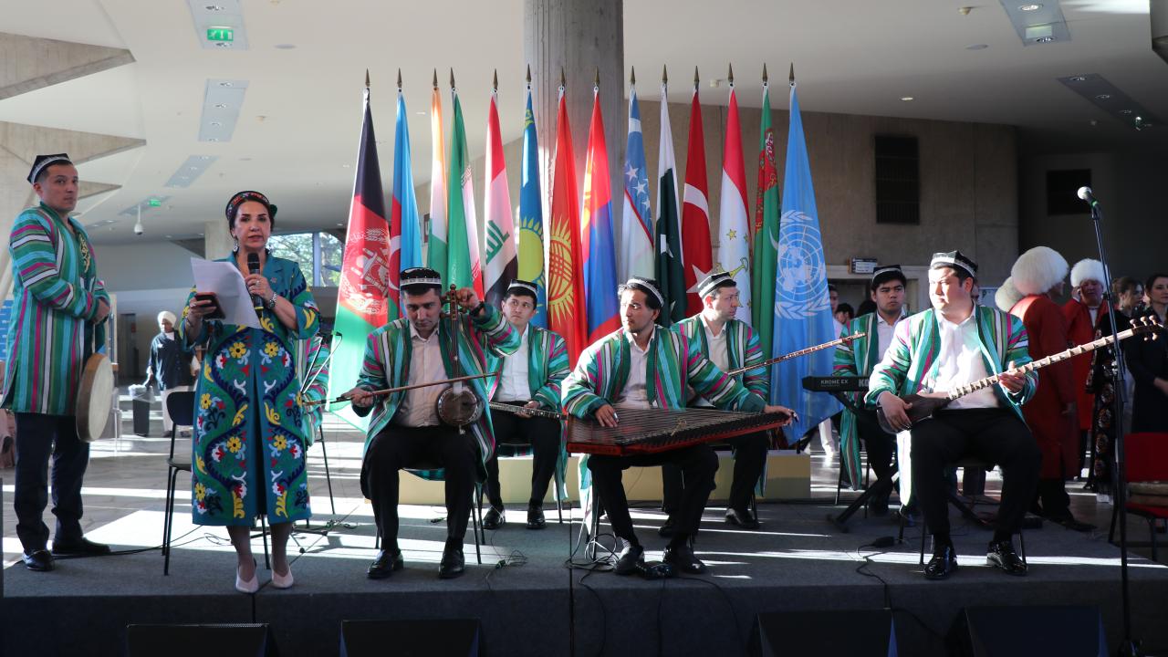 Paris'teki UNESCO merkezinde nevruz etkinliği düzenlendi — Son Dakika görseli