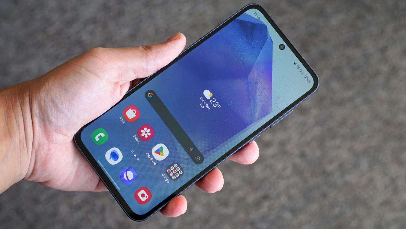 Samsung'dan uygun fiyatlı iki telefona One UI 8.5 güncellemesi
