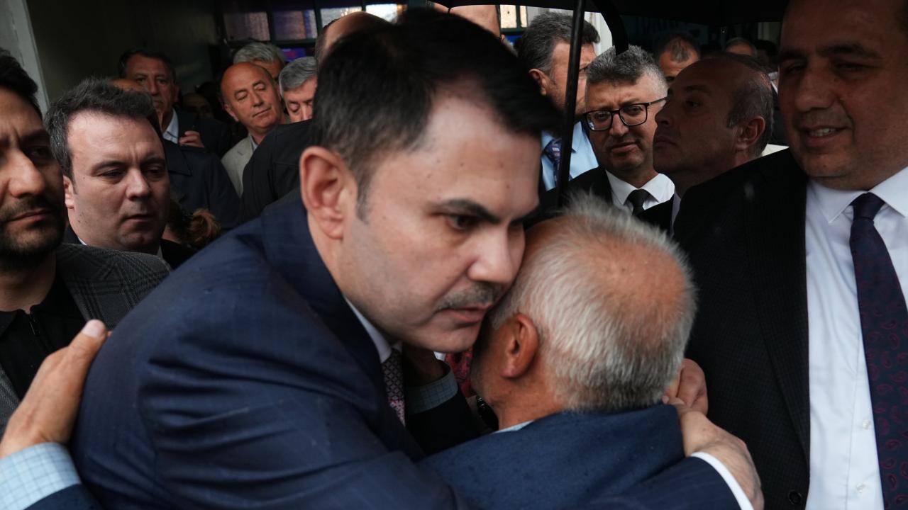 Şehidimizin babasından Bakan Kurum'a anlamlı teşekkür — Son Dakika — Adıyaman yerel haber görseli
