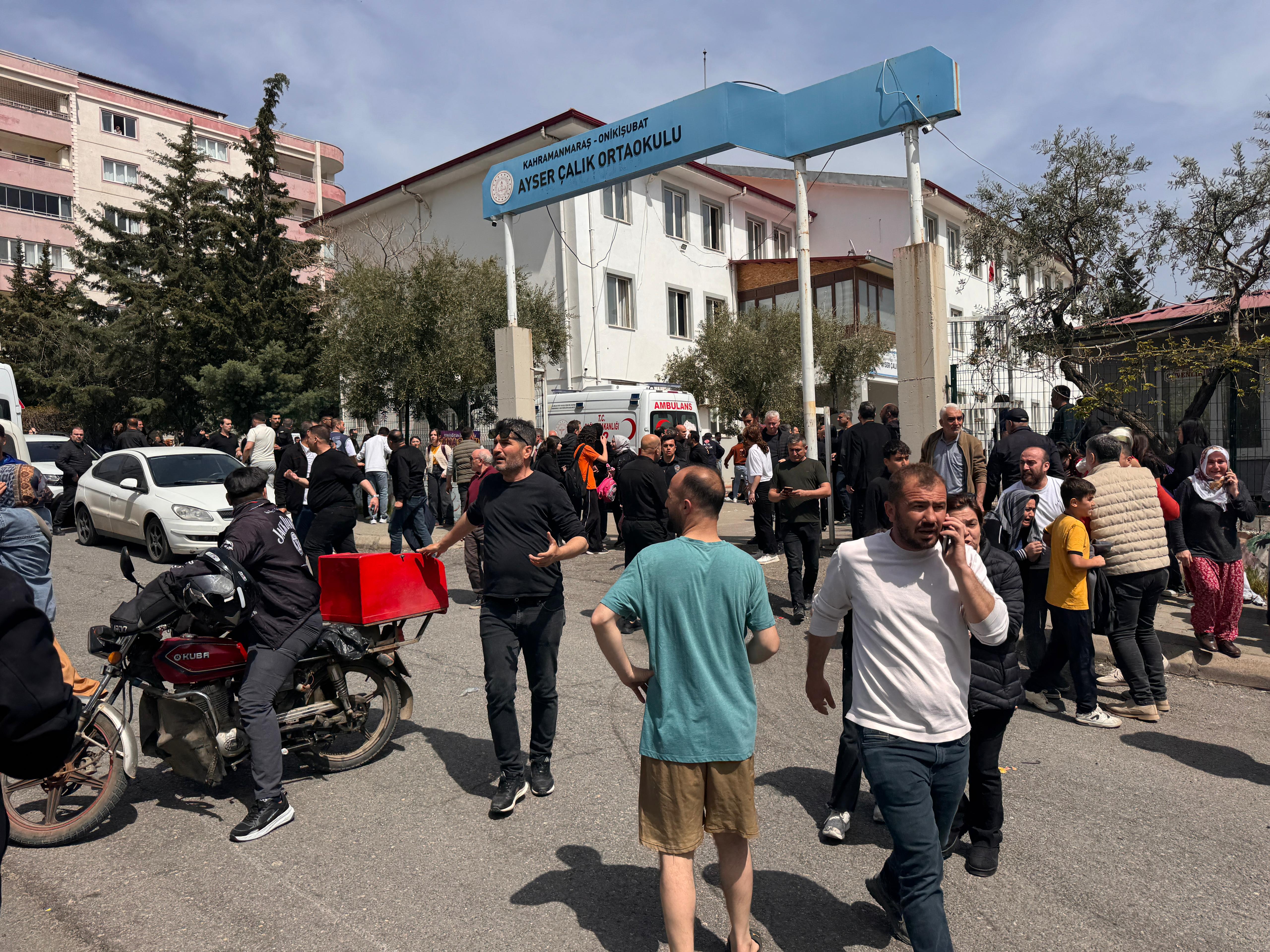 SON DAKİKA | Kahramanmaraş'ta okulda silahlı saldırı: Can kaybı ve yaralılar var — Son Dakika haber görseli