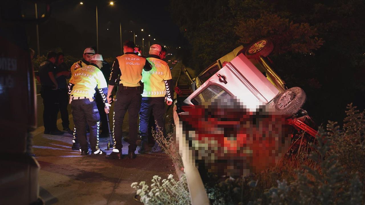 Su kanalına giren araç takla attı: 2 ölü — Son Dakika haber görseli