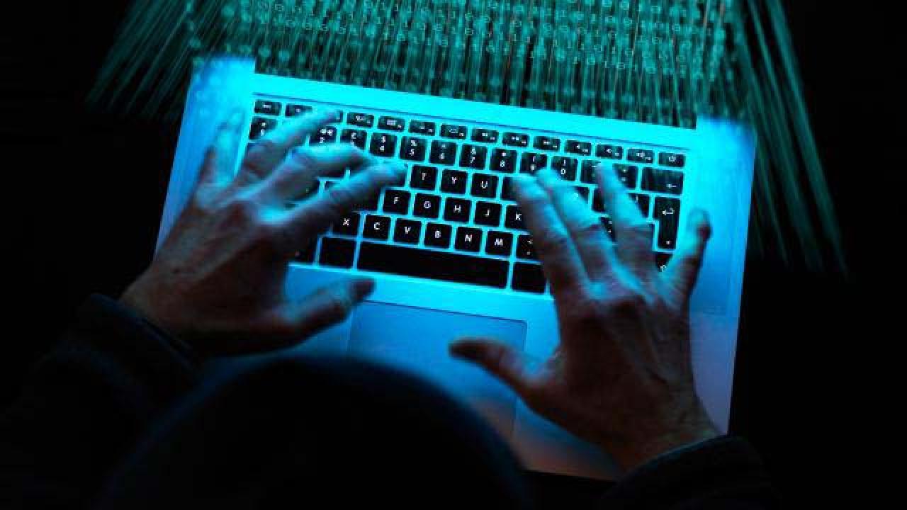 Terör saldırısına ilişkin bilgi kirliliğine neden olan 14 hesaba erişim engeli — Son Dakika haber görseli