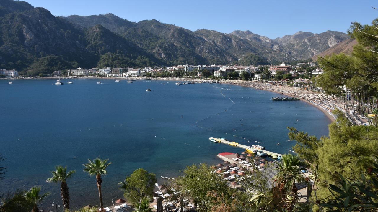 Turizmde jeopolitik risklere karşı 'erken rezervasyon' kalkanı — Son Dakika — Adıyaman yerel haber görseli