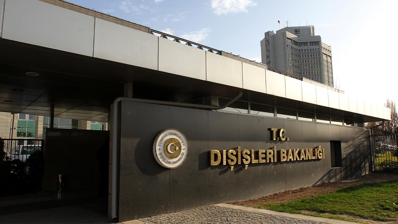 Türkiye: Mescidi Aksanın tarihi ve hukuki kimliğini hedef alan ihlal ve provokasyonlar kabul edileme... — Son Dakika görseli