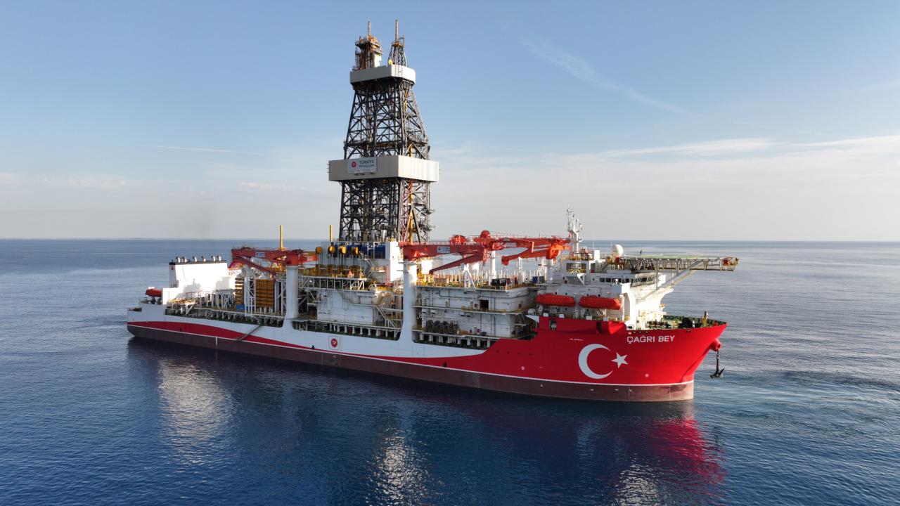 Türkiyenin ilk yurt dışı derin deniz arama sondajı Somalide başlıyor — Son Dakika görseli