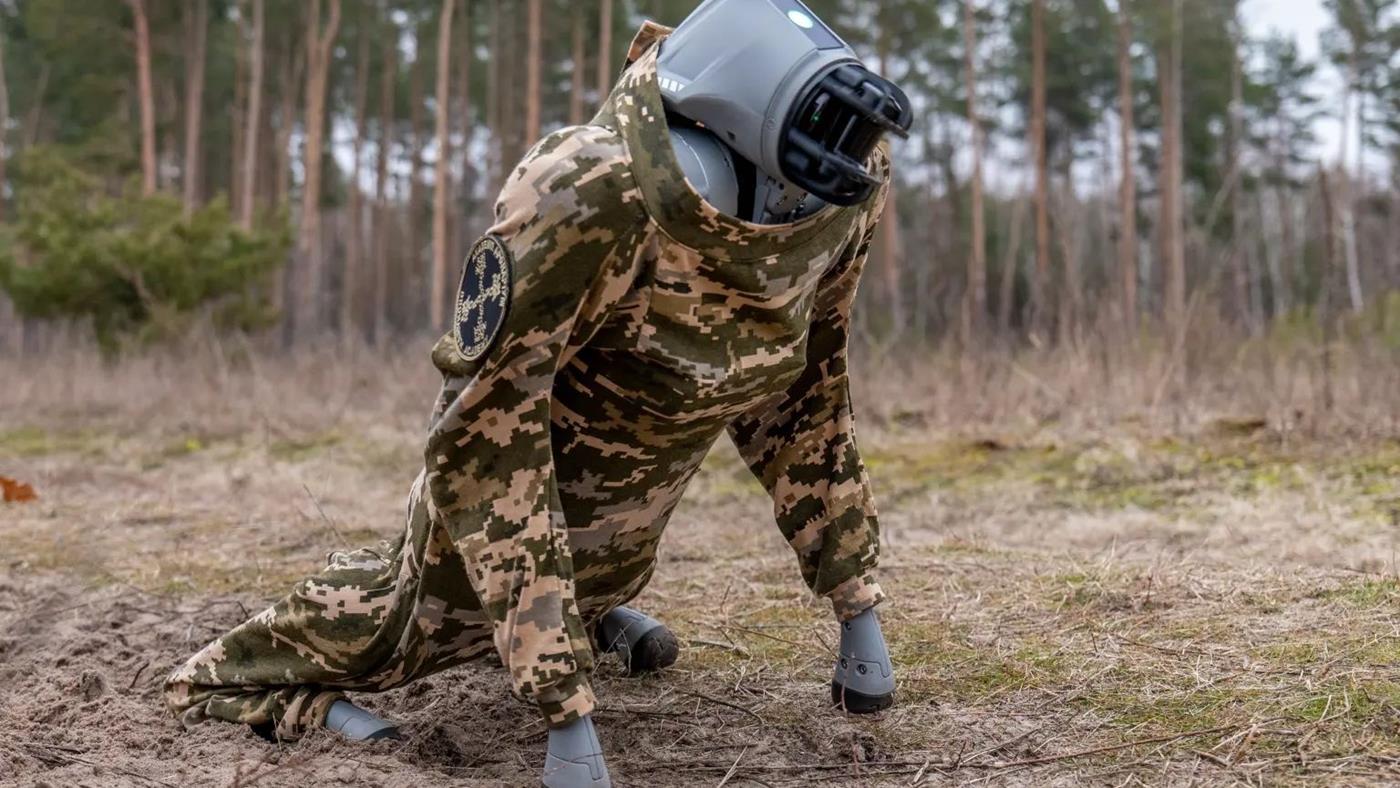 Ukrayna cephesi Terminator filmine döndü: Bir ayda 7 bin robot operasyonu — Teknoloji haber görseli