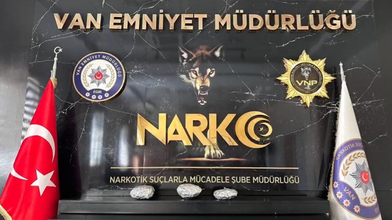 Van'da 4,7 kilogram sentetik uyuşturucu ele geçirildi