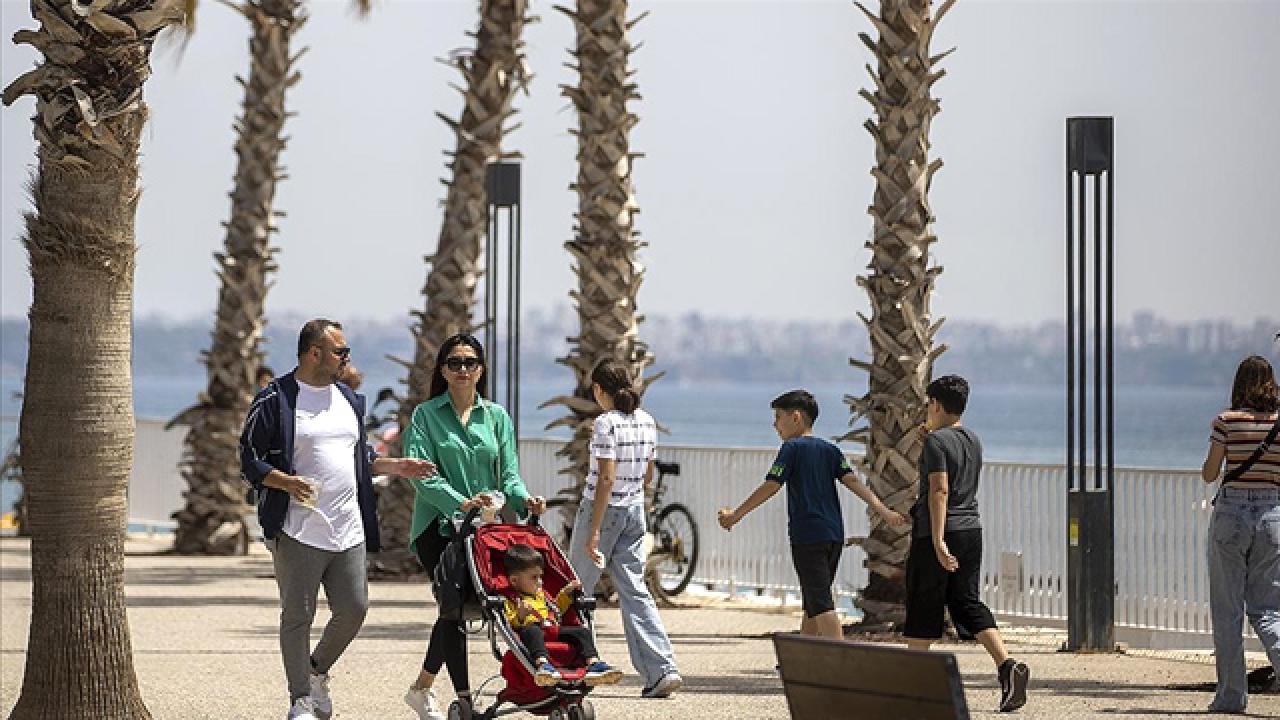 Yağışlı hava yerini yaz tadında bir havaya bırakacak — Son Dakika — Adıyaman yerel haber görseli